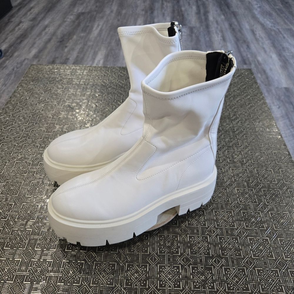 🐢 Guess GW Saleen Combat Platform Boots in Cream Womens Size 10 Like New! - Picture 7 of 15